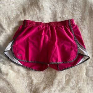 Under Armour Women’s Athletic Short